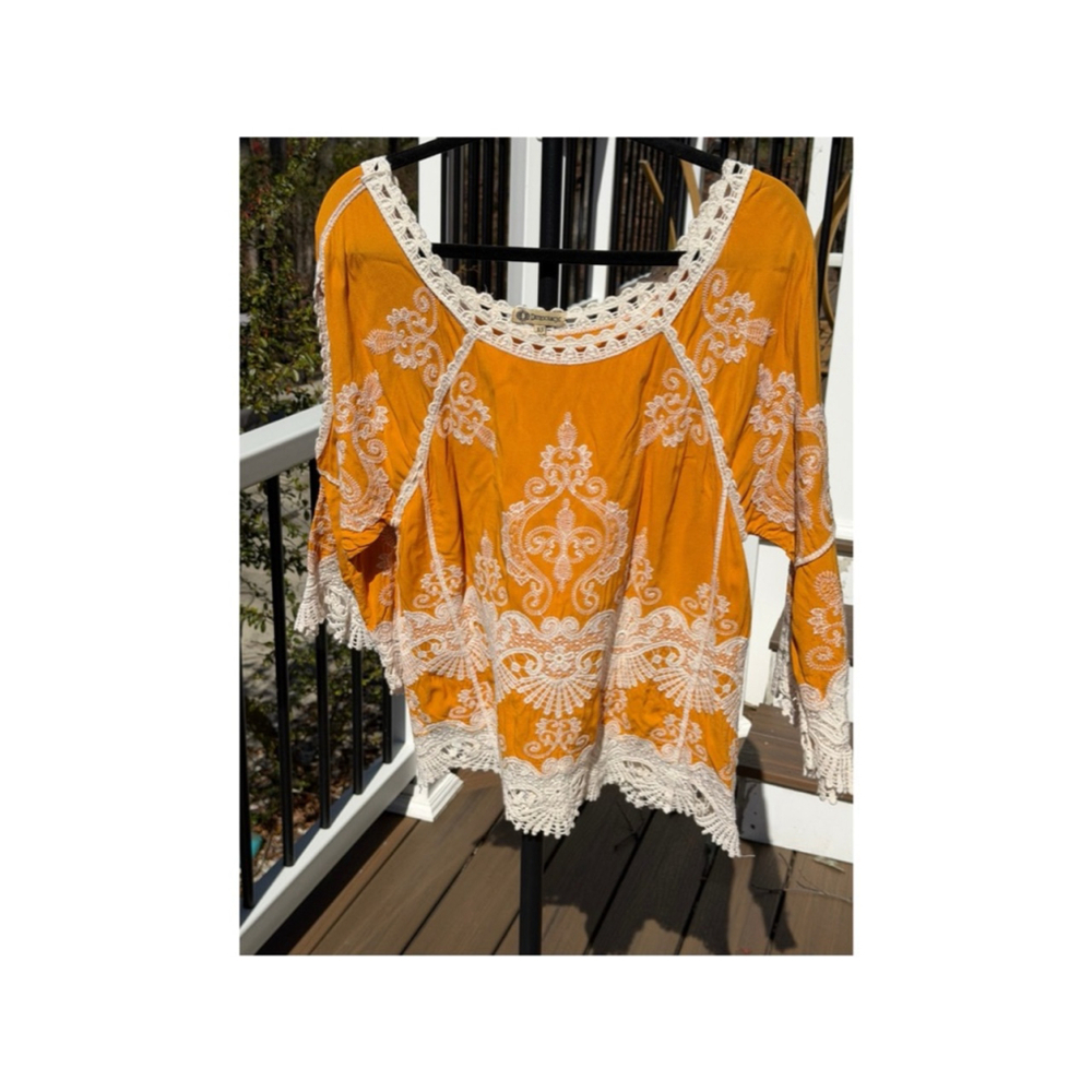 Democracy Orange & White Embroidered Blouse - Sz.XS (EUC)